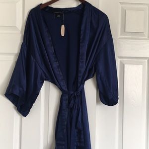 NWT Victoria’s Secret navy blue robe